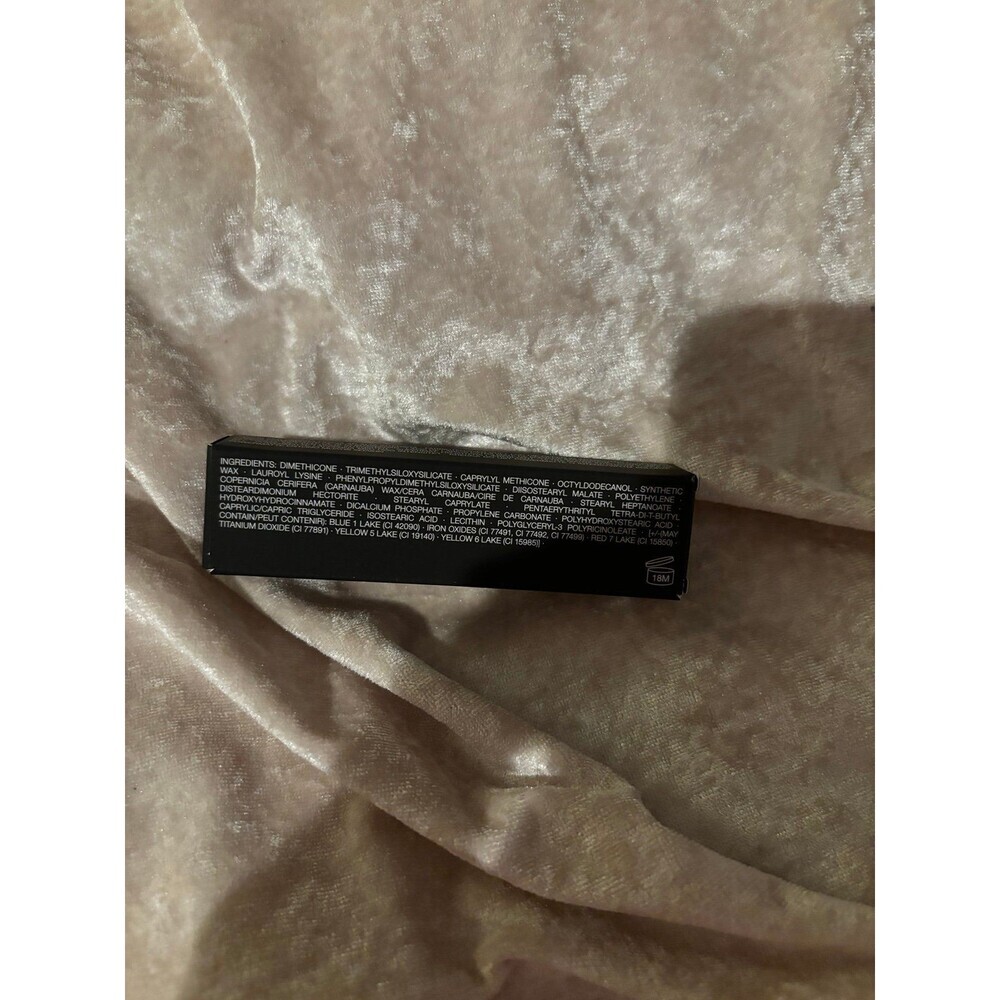 NARS lip pencil shade 180 - Picture 4 of 4
